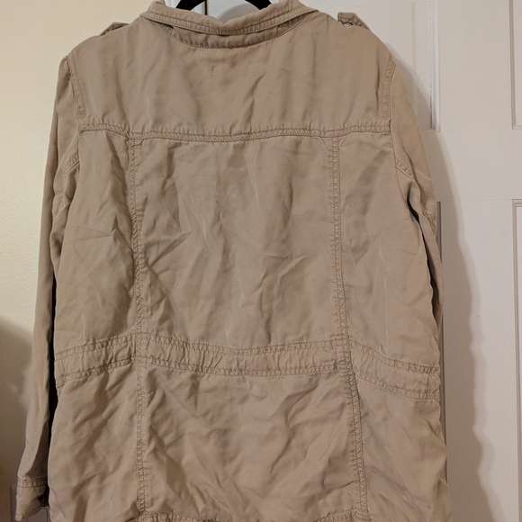 LOFT Utility Jacket - Picture 4 of 5
